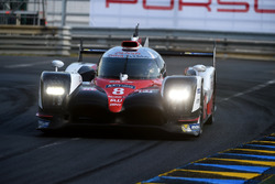 #8 Toyota Gazoo Racing Toyota TS050 Hybrid : Anthony Davidson, Sébastien Buemi, Kazuki Nakajima