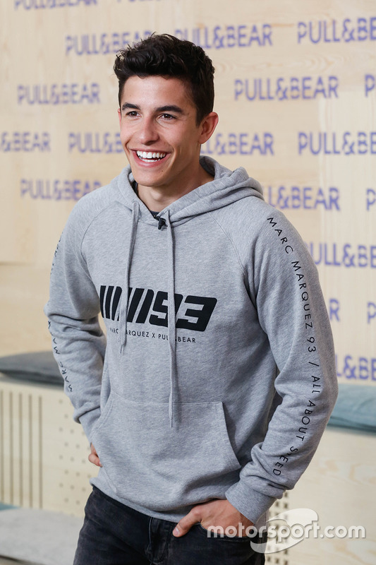آفة طغت مضادات حيوية sudadera marc marquez pull and bear - muradesignco.com