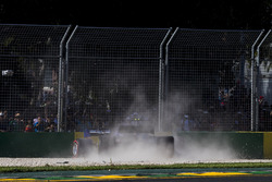 Kevin Magnussen, Haas F1 Team VF-17, collides with Marcus Ericsson, Sauber C36