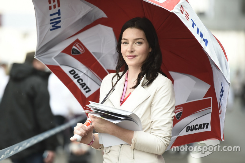 Grid girls