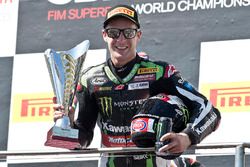 Podium: race winner Jonathan Rea, Kawasaki Racing