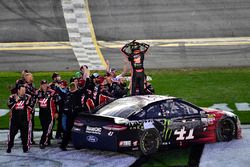 Kurt Busch, Stewart-Haas Racing Ford, celebrates after winning the Daytona 500