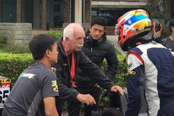 Rio Haryanto dengan Iori Kimura, PS Racing