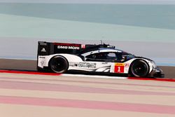 #1 Porsche Team Porsche 919 Hybrid: Timo Bernhard, Mark Webber, Brendon Hartley