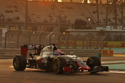 Romain Grosjean, Haas F1 Team VF-16