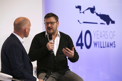 Toby Moody und Paul Hembery, Pirelli, Motorsportchef