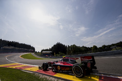 Alexander Albon, ART Grand Prix