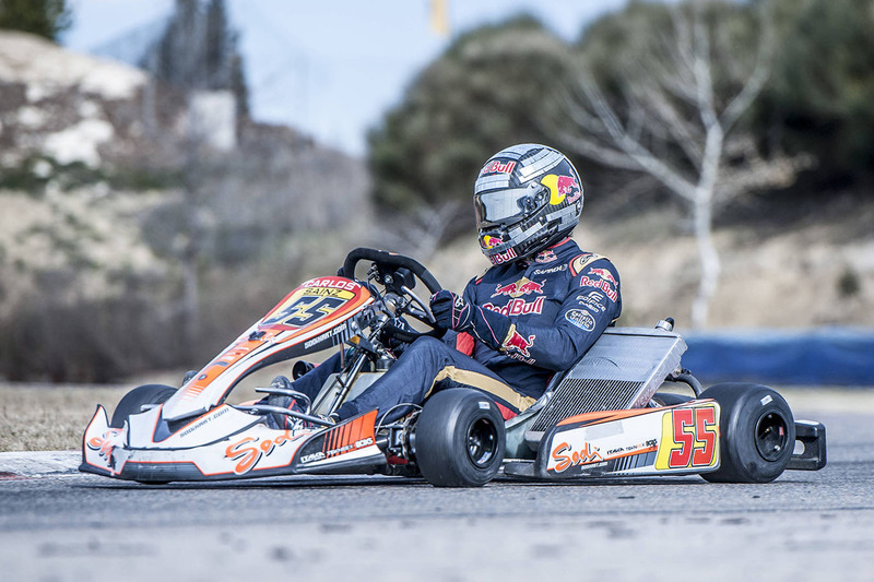 Carlos Sainz Jr., Scuderia Toro Rosso performs at the Karting Club Correcaminos in Recas