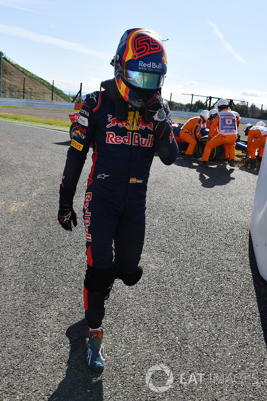 Race retiree Carlos Sainz Jr., Scuderia Toro Rosso