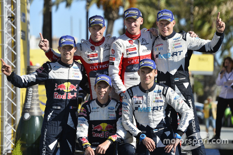 Podium: Ganadores, Kris Meeke, Paul Nagle, Citroën C3 WRC, Citroën World Rally Team, segundos, Sébastien Ogier, Julien Ingrassia, Ford Fiesta WRC, M-Sport, terceros, Ott Tänak, Martin Järveoja, Ford Fiesta WRC, M-Sport