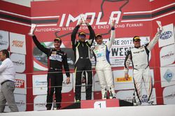 Gara 1 podio GTS, Neri-Veronesi (kinetic Racing,Porsche Cayman GT4 CS #205), Sabino Marco De Castro (Ebimotors Srl,Porsche Cayman-GT4 #252), Luca Magnoni (Nova Race,Ginetta G55-GT4 #206)