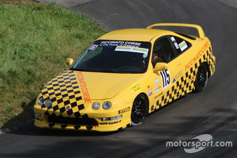 Giuliano Piccinato, Honda Integra, Ecurie Basilisk