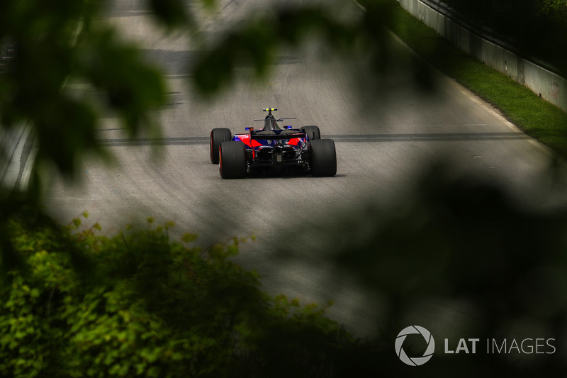 Carlos Sainz Jr., Scuderia Toro Rosso STR12