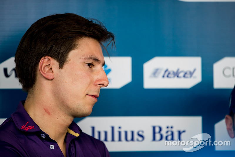 № 36. <img src="https://cdn-7.motorsport.com/static/img/cfp/0/0/0/200/227/s3/united_kingdom-2.jpg" alt="" width="20" height="12"/> Алекс Линн, DS Virgin Racing