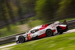 #8 Toyota Gazoo Racing Toyota TS050 Hybrid: Anthony Davidson, Nicolas Lapierre, Kazuki Nakajima