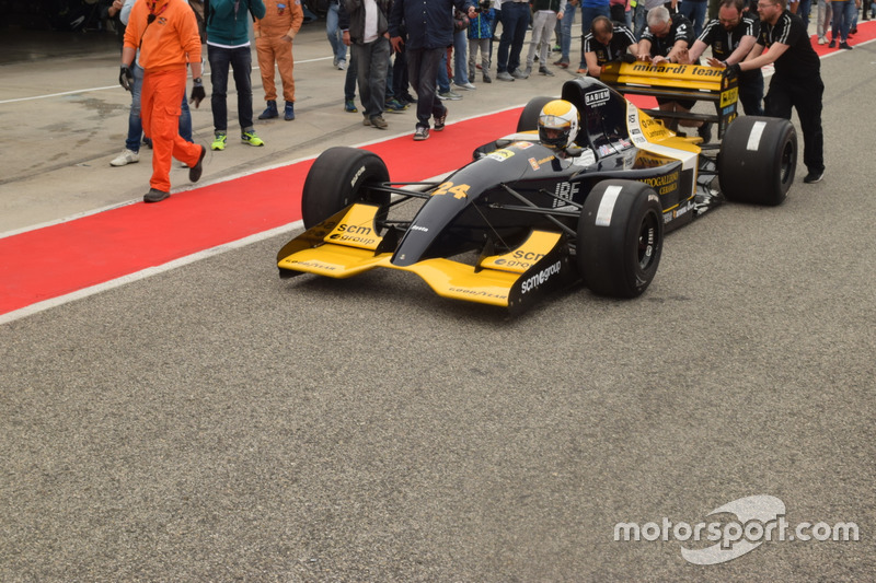 Gian Carlo Minardi sulla M192-Lamborghini