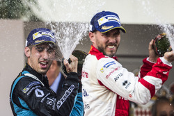 Podio: il vincitore della gara Sébastien Buemi, Renault e.Dams, il terzo qualificato Nick Heidfeld,