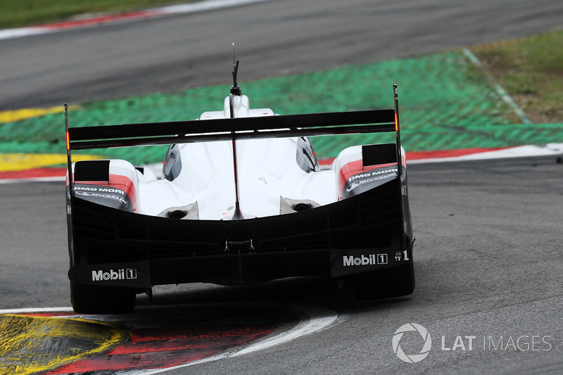 #1 Porsche Team Porsche 919 Hybrid: Neel Jani, Andre Lotterer, Nick Tandy