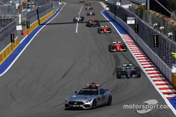 سيارة الأمان