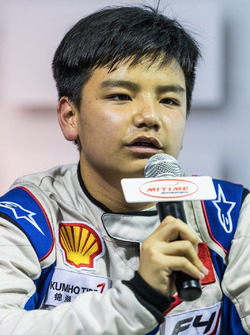 Hanzhao Liang (梁翰昭)