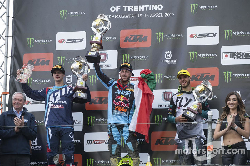 Podio: Tim Gajser, Tony Cairoli, Arnaud Tonus