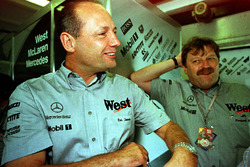 Ron Dennis bersama Norbert Haug
