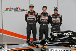 Sergio Perez, Sahara Force India F1, Alfonso Celis Jr., Sahara Force India F1 et Nico Hulkenberg, Sahara Force India F1 présentent la Sahara Force India F1 VJM09