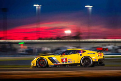 #4 Corvette Racing Chevrolet Corvette C7.R: Oliver Gavin, Tommy Milner, Marcel Fässler