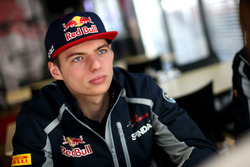 Max Verstappen, Scuderia Toro Rosso