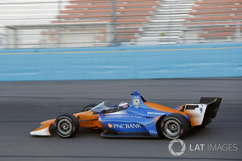 Scott Dixon, Chip Ganassi Racing Honda tests the aeroscreen