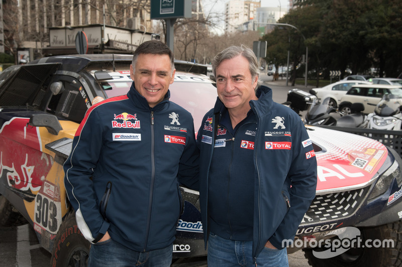 Карлос Сайнс, Лукас Крус, Peugeot Sport на улицах Мадрида