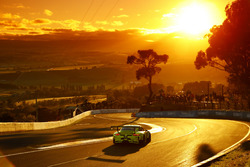 #911 Manthey Racing Porsche 911 GT3 R: Romain Dumas, Frédéric Makowiecki, Dirk Werner