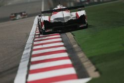 #8 Toyota Gazoo Racing Toyota TS050 Hybrid: Anthony Davidson, Sébastien Buemi, Kazuki Nakajima