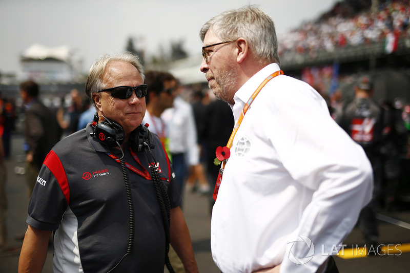 Gene Haas, Team Owner, Haas F1 Team, with Ross Brawn, Managing Director of Motorsports, FOM