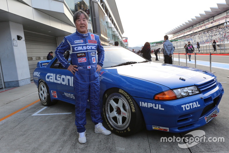 Казуёши Хашино, Calsonic Skyline (R32 Skyline GT-R 1990 Group A)