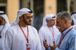 HH General Sheikh Mohammed bin Zayed bin Sultan Al Nahyan, Principe ereditario di Abu Dhabi  e Chase