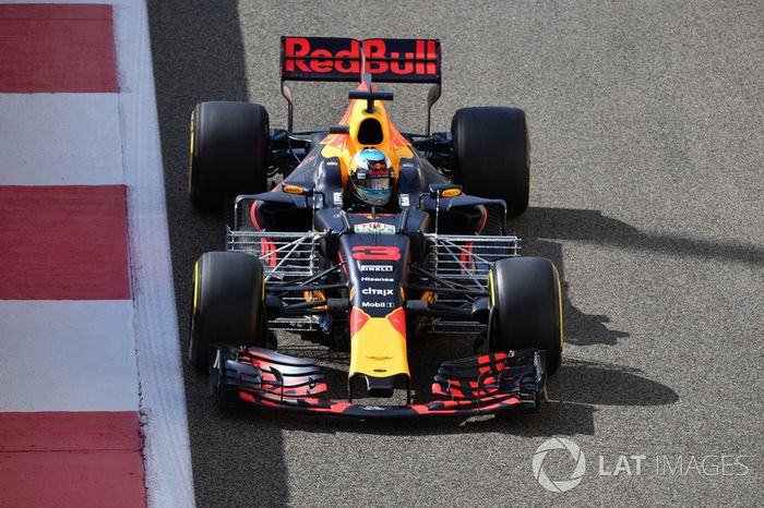 Daniel Ricciardo, Red Bull Racing RB13 con sensores aerodinámicos