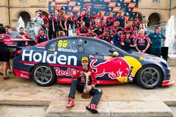 2017 Champion Jamie Whincup, Triple Eight Race Engineering Holden