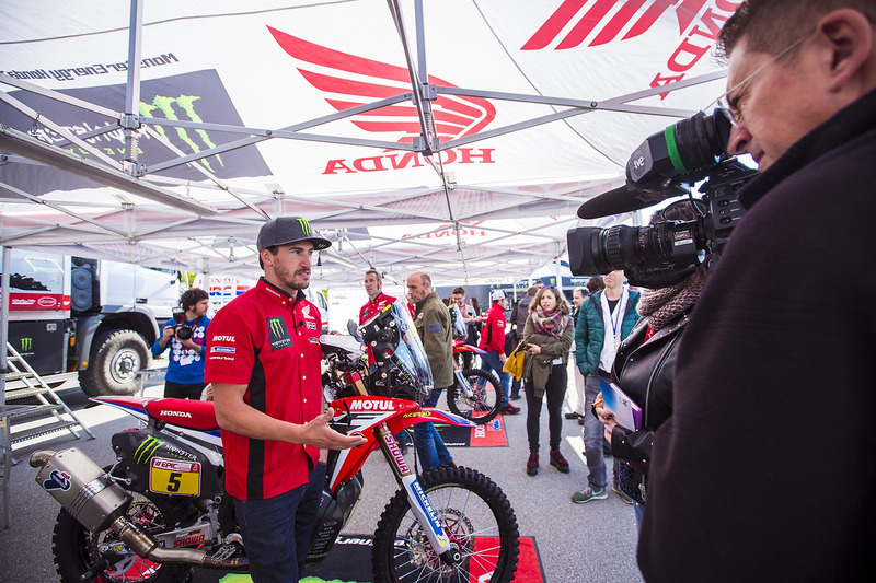 #5 Monster Energy Honda Team: Joan Barreda