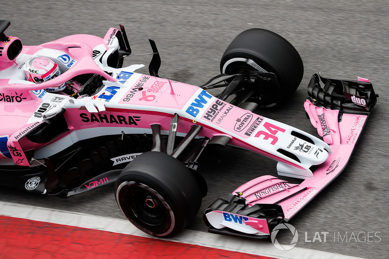 Nikita Mazepin, Force India VJM11, enters the pits