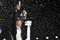 Kevin Harvick, Stewart-Haas Racing, Jimmy John's Ford Fusion celebrates in victory lane