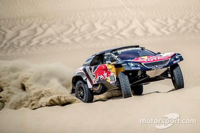 #303 Peugeot Sport Peugeot 3008 DKR: Carlos Sainz, Lucas Cruz