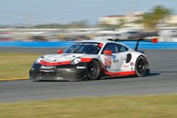 #912 Porsche Team North America Porsche 911 RSR: Gianmaria Bruni, Laurens Vanthoor, Earl Bamber