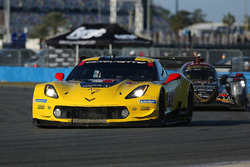 #4 Corvette Racing Chevrolet Corvette C7.R: Oliver Gavin, Tommy Milner, Marcel Fassler