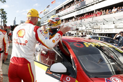 Les vainqueurs Alexandre Prémat, Scott McLaughlin, DJR Team Penske
