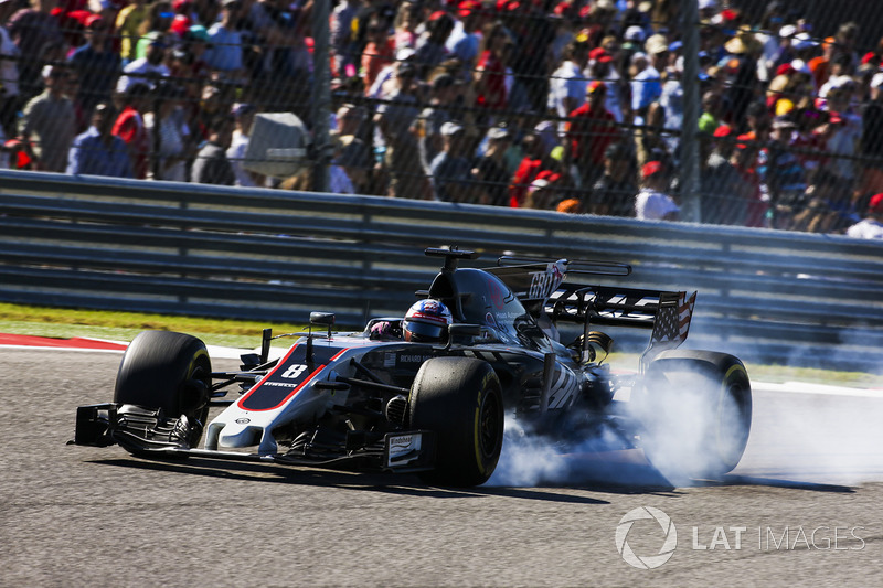 Romain Grosjean, Haas F1 Team VF-17 (3 abandonos)