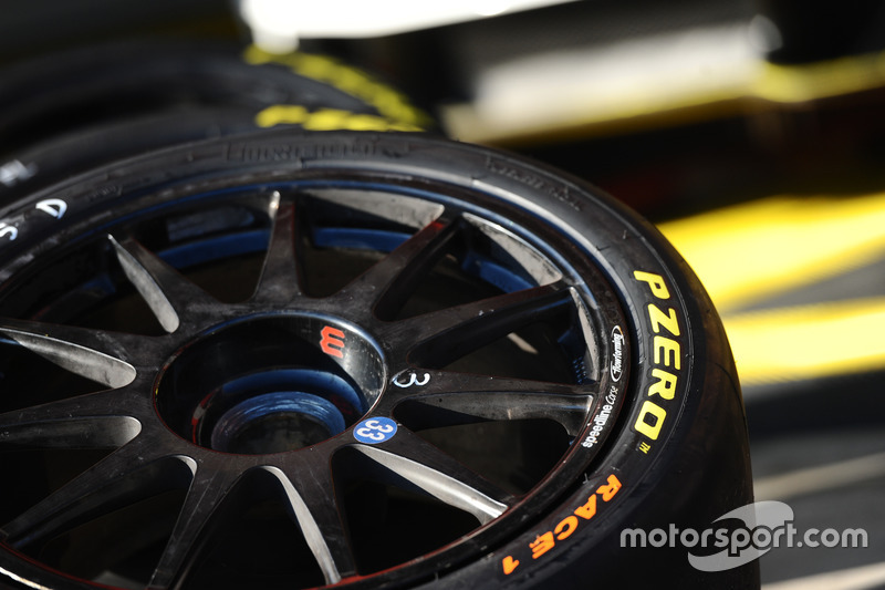 Pneumatici Pirelli