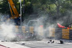 Crash, Sérgio Sette Câmara, Motopark with VEB, Dallara Volkswagen