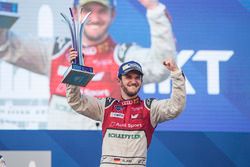 Podio: il vincitore della gara Daniel Abt, Audi Sport ABT Schaeffler