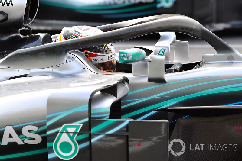 Lewis Hamilton, Mercedes-AMG F1 W09 EQ Power+ in parc ferme